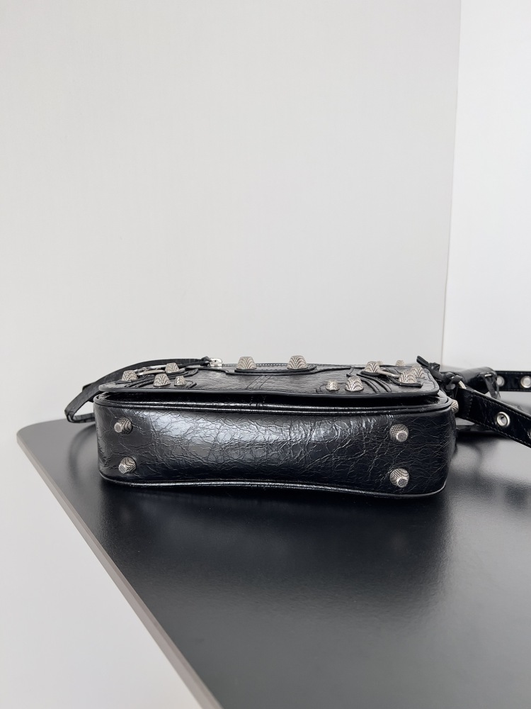 Balenciaga Le