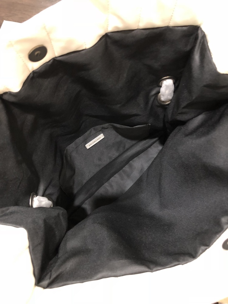 Balenciaga Monaco BB logo