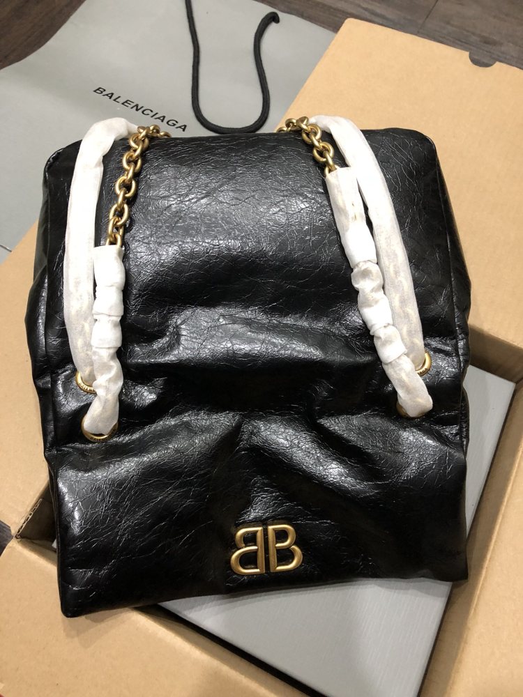 Balenciaga Monaco BB logo