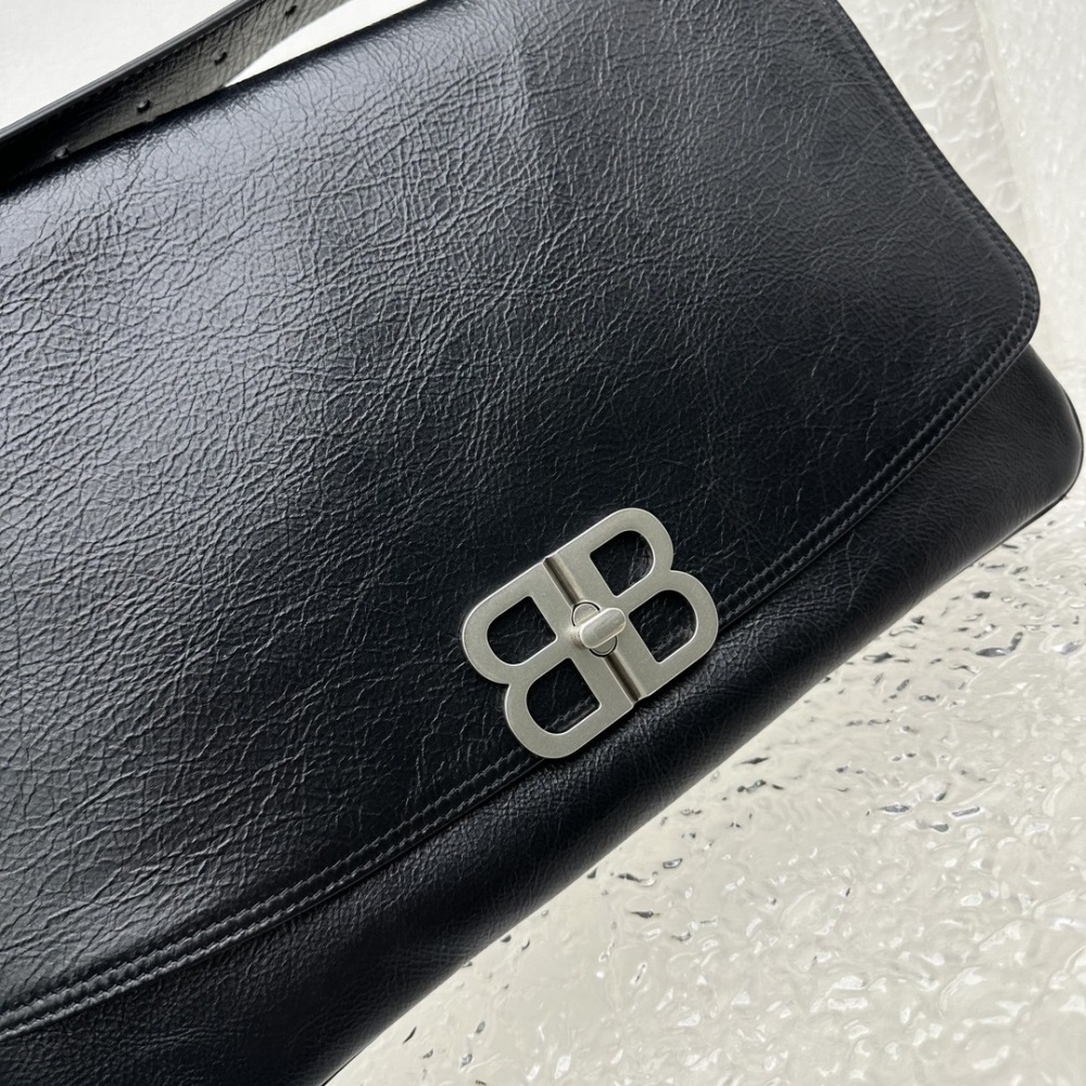 Balenciaga BB Soft