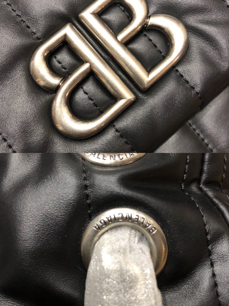 Balenciaga Monaco BB logo