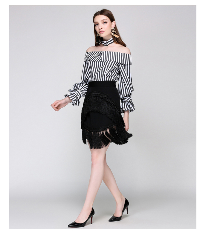 2020 summer new Europe and the United States fashion sexy off-the-shoulder one-line collar top slimming striped ruffled shirt