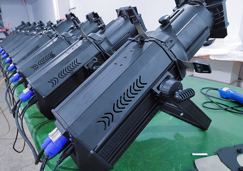 LED PROFILE 200