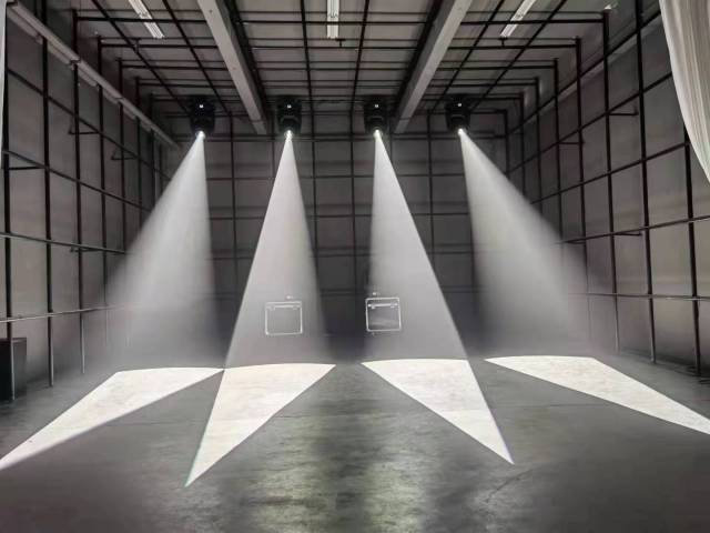 LED PROFILE LIGHT 700