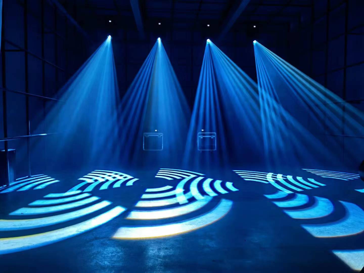 LED PROFILE LIGHT 700