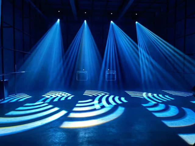 LED PROFILE LIGHT 700