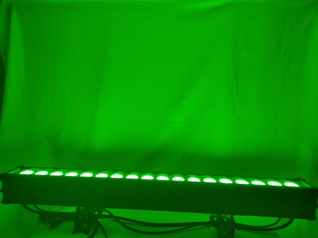 LED WASHER LIGHT RGBW 4IN1* 18 IP20 WATERPROOF