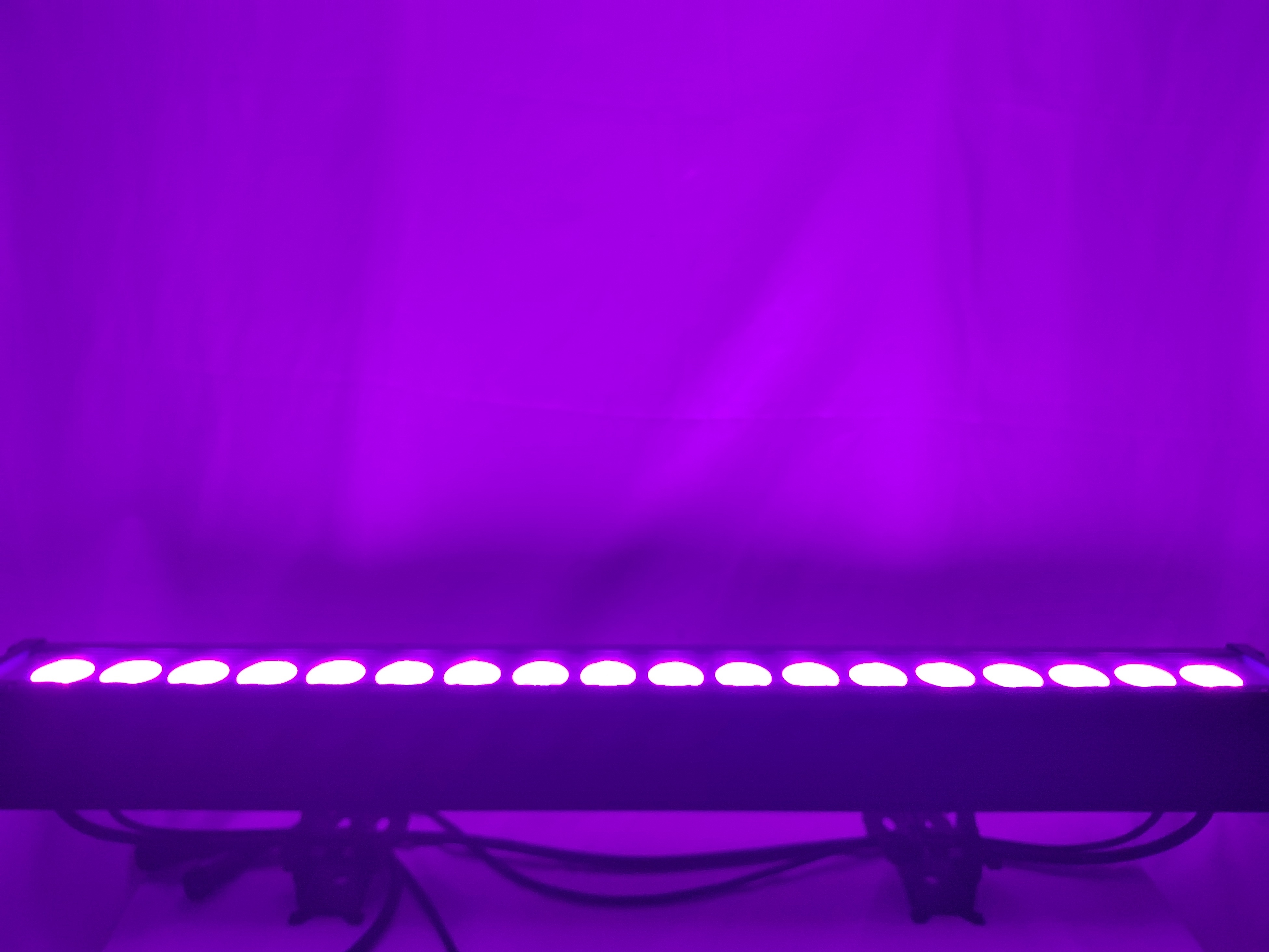 18*10W LED Washer Light RGBW IP20
