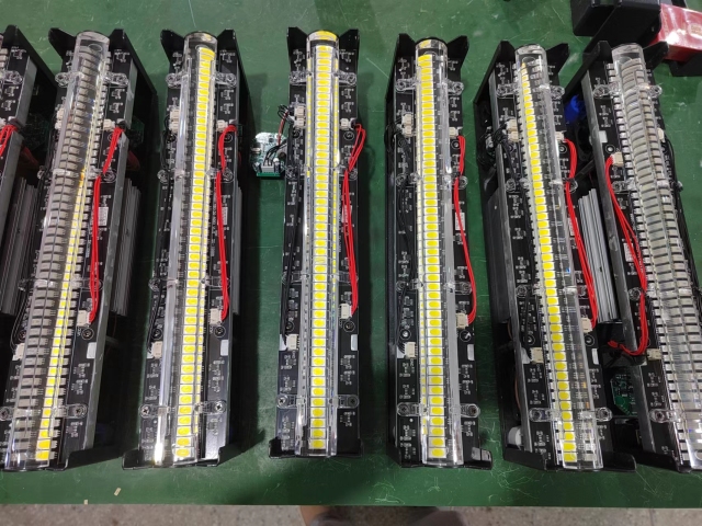 200W LED SUPER STROBE