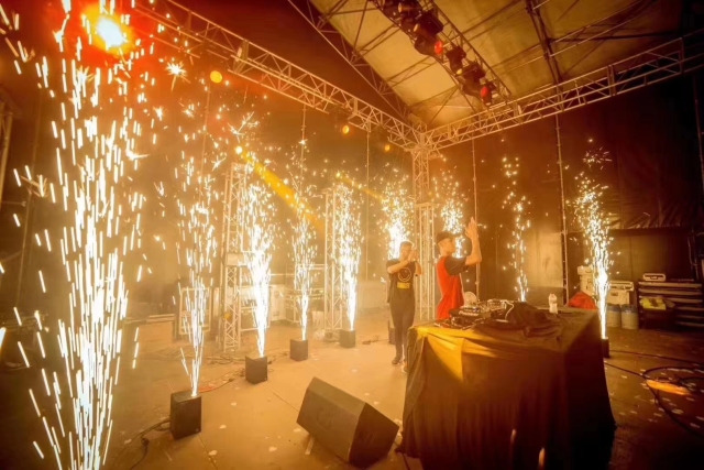 650W Spark Machine black color