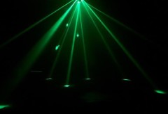 4Head bee eye moving with laser