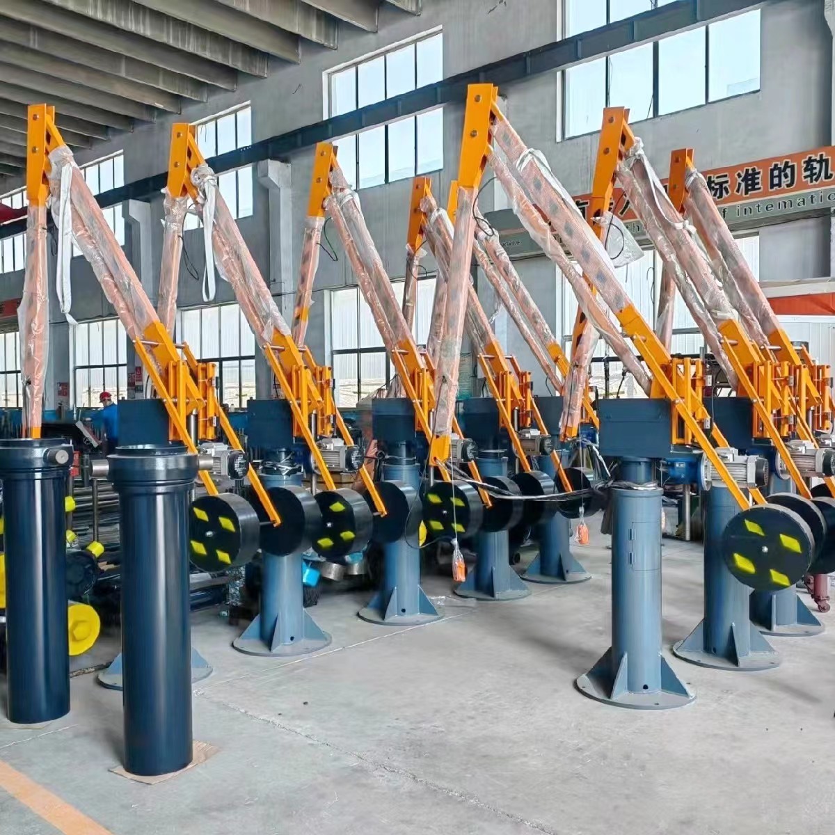 Balancing crane,Balancing crane