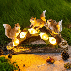 Outdoor Solar Three Resin Squirrels Statue Waterproof Cute Animal Figurines with Garden Light Decoration for Kids Housewarming