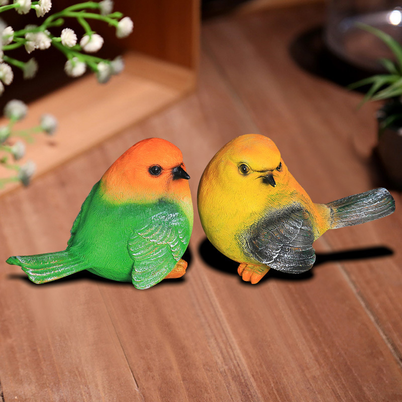 Polyresin Garden Robin Birds Ornaments Backyard Decor Statues Indoor Furnishings for Yard and Patio Lawn Outdoor Home Decoration