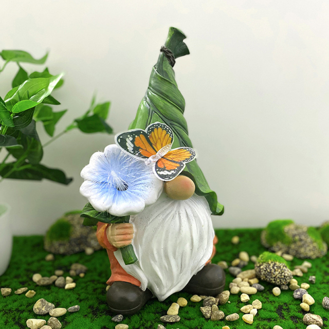 Garden Resin Gnome with Solar LED Lamp Flower Butterfly Light Dwarf Decorative Stuart Ornament for Patio Halloween Christmas Easter Decoration