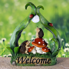 Resin Decorative Garden Solar Animal Ornaments Creative Hedgehog Light Mushroom LED Lamp Figurine with Welcome Landscape Brand