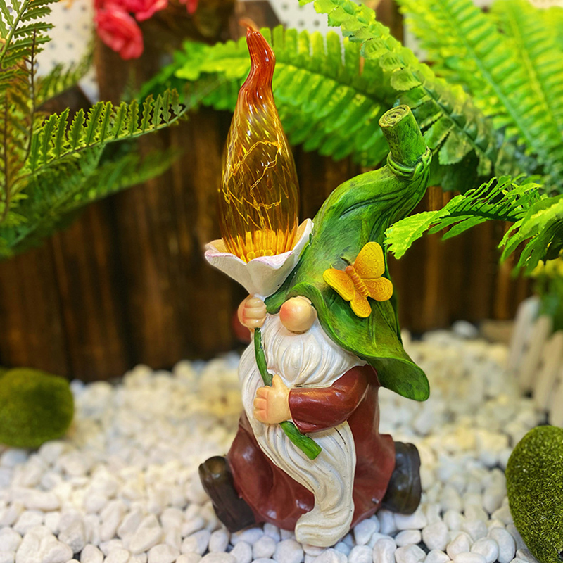 Garden Resin Lighting Gnome Statue Dwarf Figurine Carrying Magic Flame Torch with Solar LED Lights Winter Decorations for Patio Lawn Christmas Easter Halloween