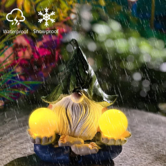 Garden Funny Gnome Outdoor Statues Dwarf Elves with 2 Round Solar Ball Yellow Light Resin Sculpture Statue Ornament for Porch