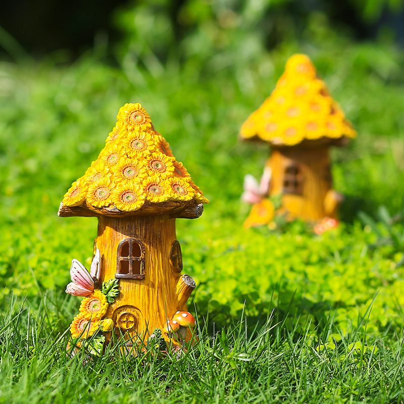 Solar Resin Yellow Sunflower Lighting Tree House Decorative Ornaments for Easter Festival Garden Villa Lawn Courtyard Decoration