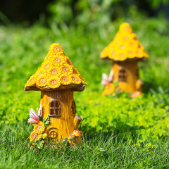 Solar Resin Yellow Sunflower Lighting Tree House Decorative Ornaments for Easter Festival Garden Villa Lawn Courtyard Decoration