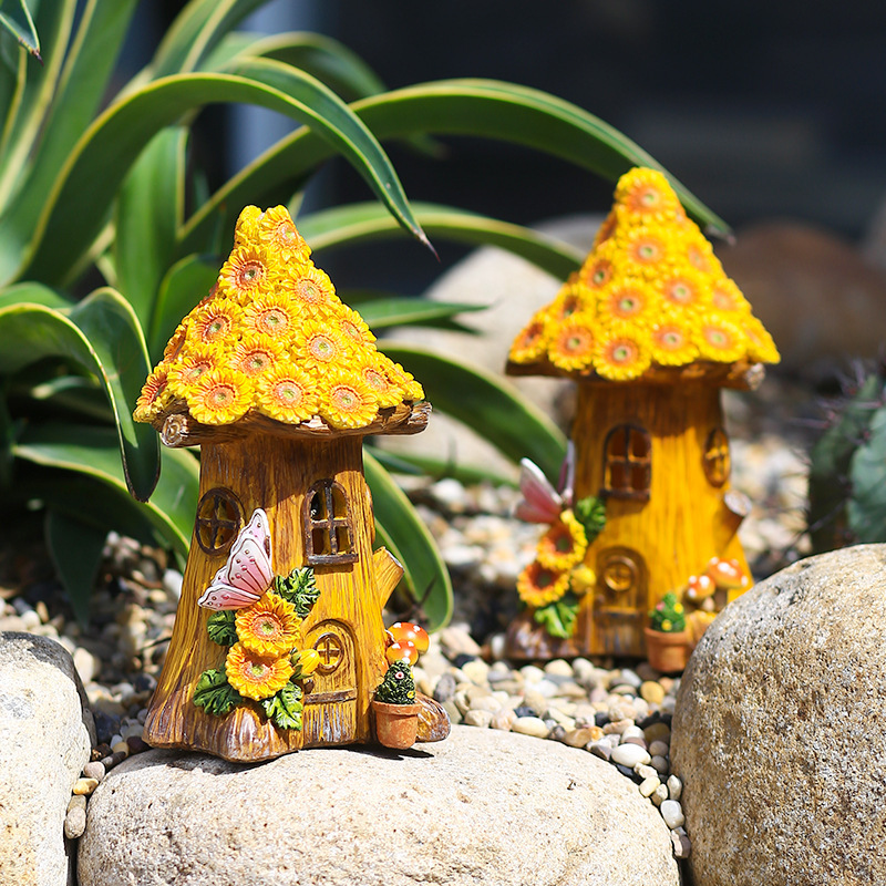 Solar Resin Yellow Sunflower Lighting Tree House Decorative Ornaments for Easter Festival Garden Villa Lawn Courtyard Decoration