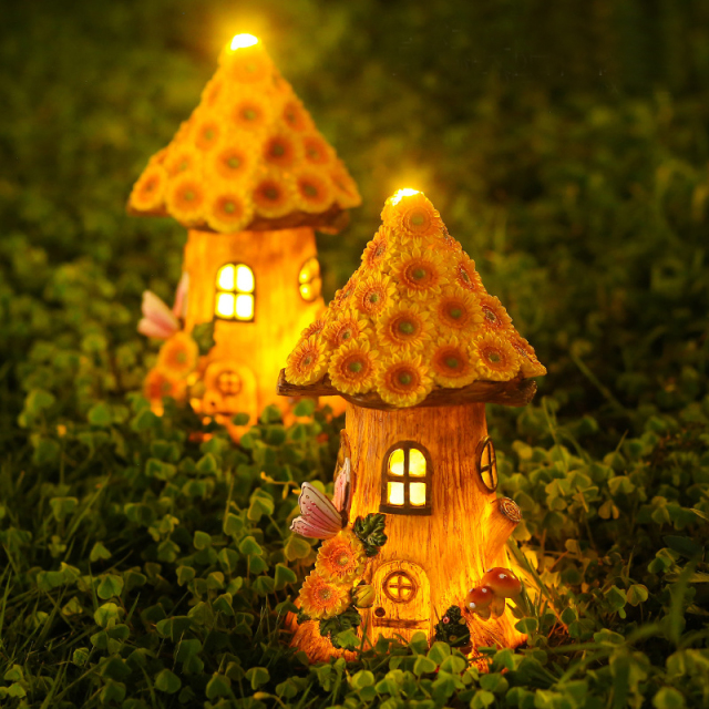 Solar Resin Yellow Sunflower Lighting Tree House Decorative Ornaments for Easter Festival Garden Villa Lawn Courtyard Decoration