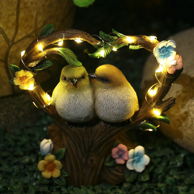 Heart Shaped Resin Flower Branch Love Couple Birds Lover Owls with Solar String Night Light Artificial Two Birds Creative LED Lamp for Garden Yard Balcony Park Yard Decoration Display Ornament Gifts