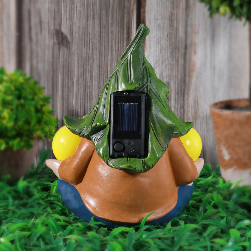 Garden Funny Gnome Outdoor Statues Dwarf Elves with 2 Round Solar Ball Yellow Light Resin Sculpture Statue Ornament for Porch