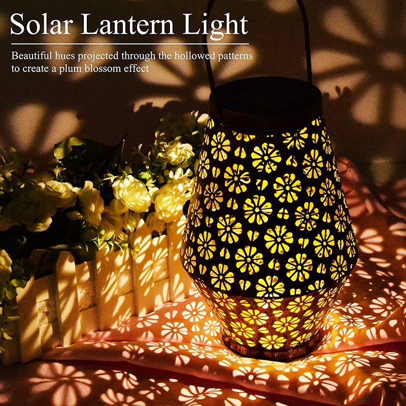 Milalit Rustproof Solar Daisy Flower Pattern Shadow LED Bottle Jar Metal Iron Luz Lantern Retro Vintage Style Metal Iron Hanging Lamps Table Lamps Hanged Light for Backyard Fence Porch Walkway Courtyard Christmas Party