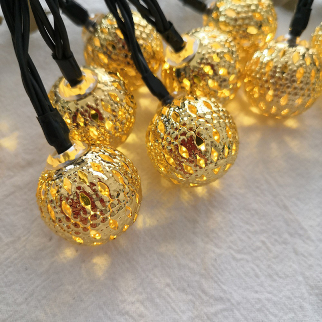 Milalit 5m 6.5m 7m Solar Powered Waterproof Morocco Style Golden Silver Round Ball 20 30 50 LED Hollow Craft Decorative Globe Sting Light Moroccan Metal Lamp for Christmas Halloween Thanksgiving Festival Holiday Birthday Party Decoration