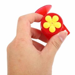 Milalit Garden Handheld Hummingbird Feeders Cute Flower Window Small hanging Hummingbird Feeder Plastic Mini Hummingbirds Feeder in Red Yellow Outdoor Bird Feeding Device for Outdoor Garden Decoration