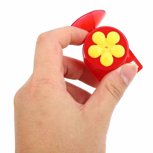 Milalit Garden Handheld Hummingbird Feeders Cute Flower Window Small hanging Hummingbird Feeder Plastic Mini Hummingbirds Feeder in Red Yellow Outdoor Bird Feeding Device for Outdoor Garden Decoration
