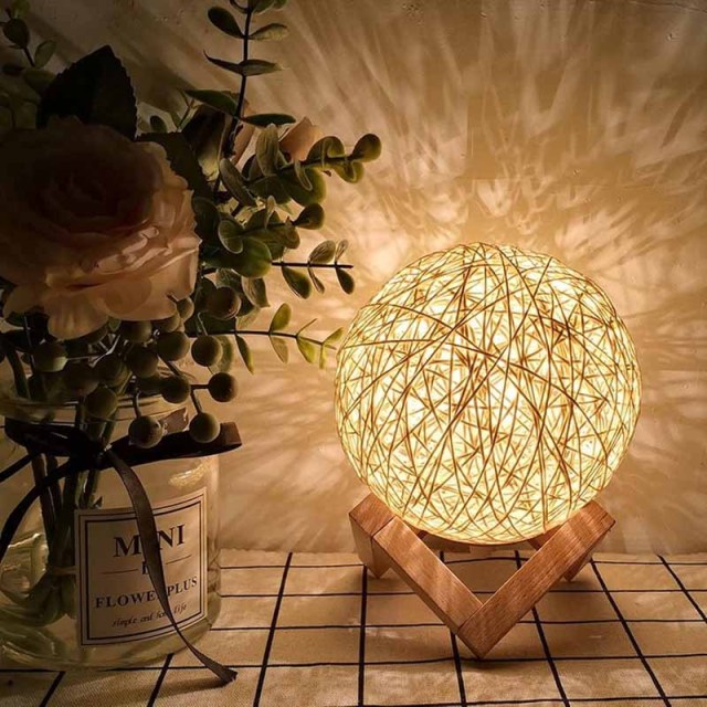 Milalit 15cm USB Rattan Ball Moon Night Lamp Stepless Dimming Globe Round Dimmable LED Table Lamp for Bedroom Bedside Hotel Club Restaurant Decoration Sweet Warm Night Light for Kids Lovers