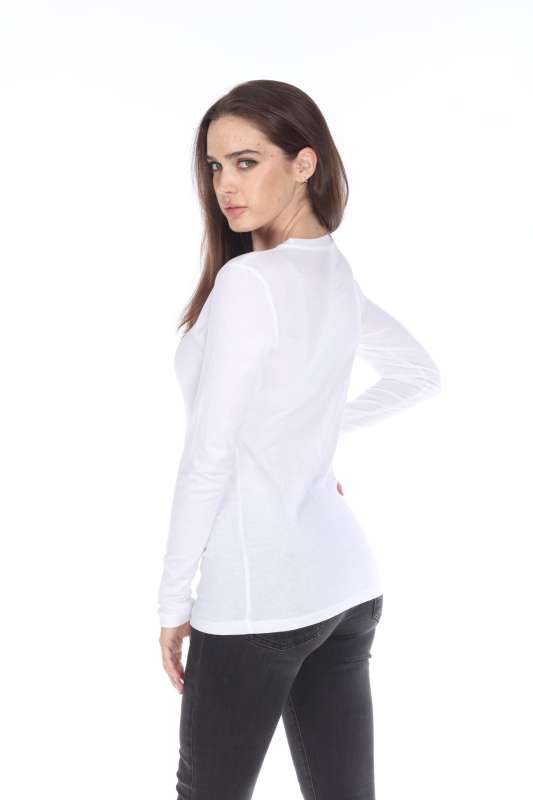 1100 Junior's Long Sleeve Crew Neck Tee