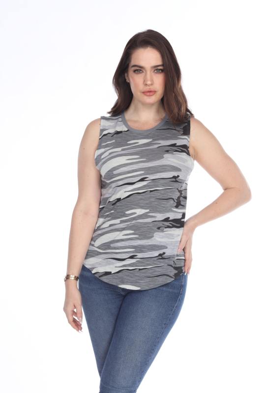 2009C Junior's Camo Print Muscle Tank