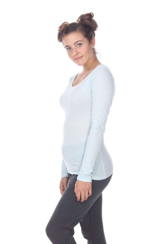 5101 Juniors Long Sleeve Scoop Neck Tee