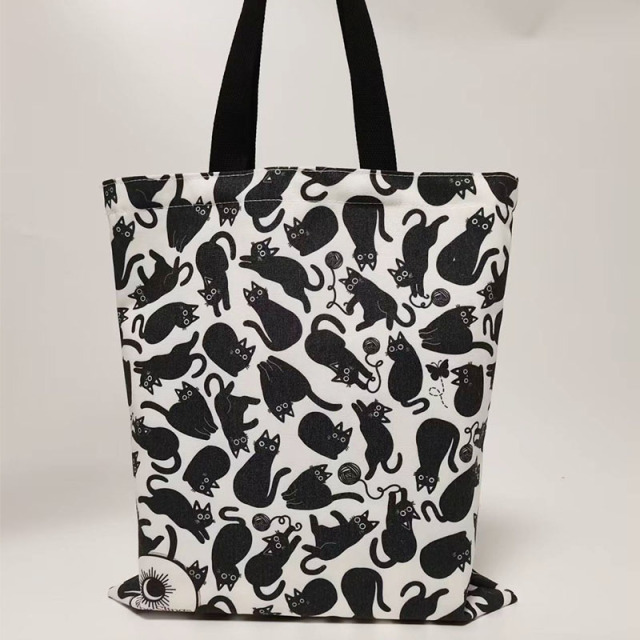 Canvas shopping bags