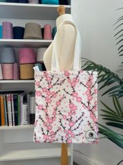 Canvas shopping bags