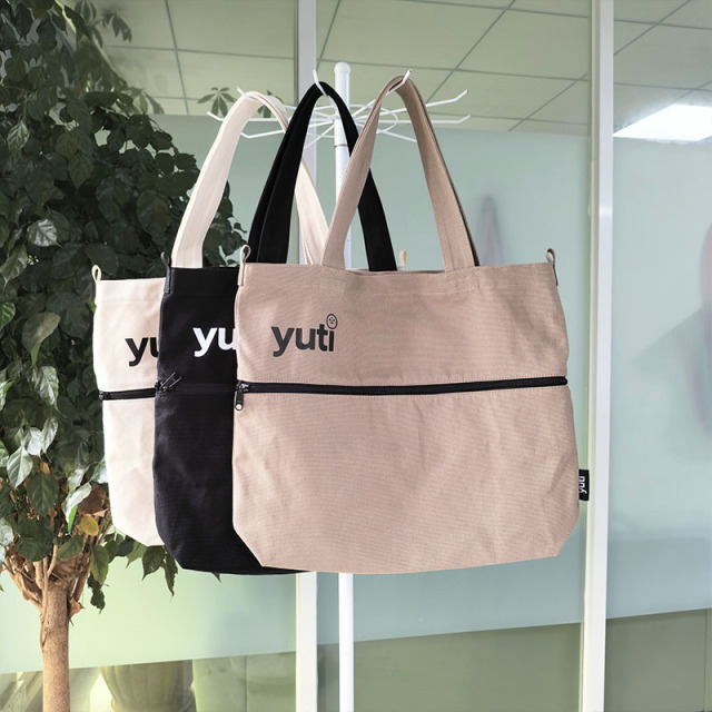 Cotton canvas tote bags