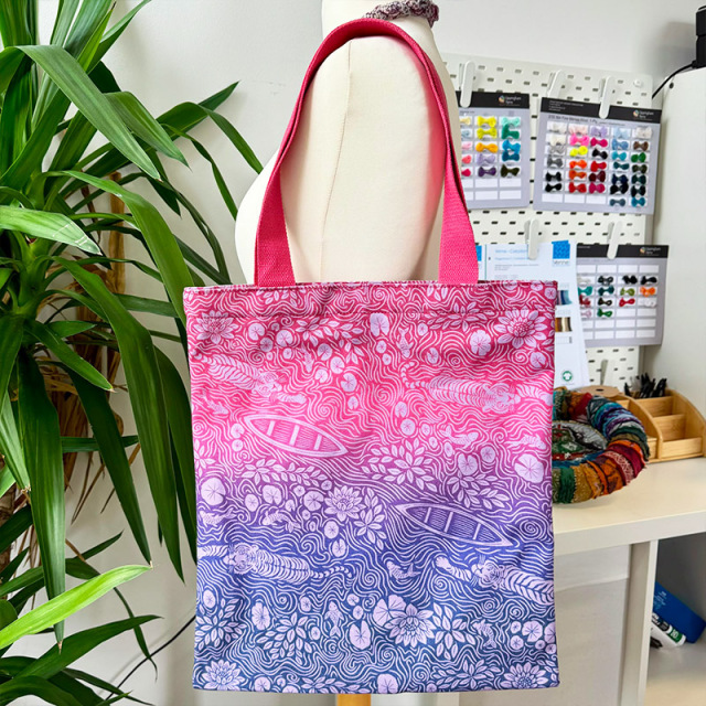 Full-color printed canvas shopping bag with a zipper