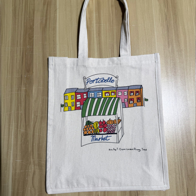 Soft and smoothly draping cotton shopping bag.