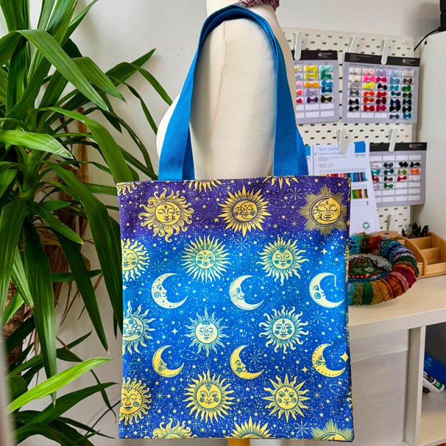 Full-color printed canvas shopping bag with a zipper