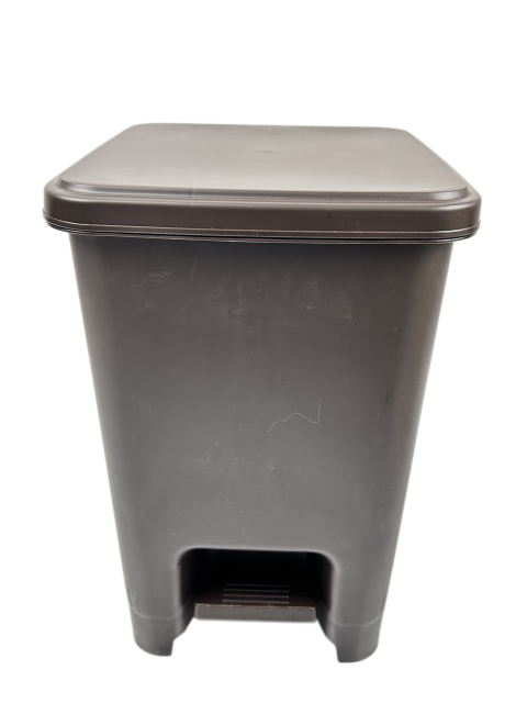 CUBO DE BASURA DE PEDAL 15L