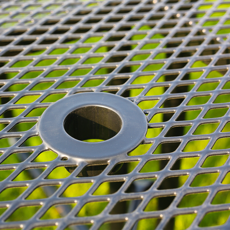 Black Octagonal Metal Mesh Picnic Table Thermoplastic Outdoor Arlau
