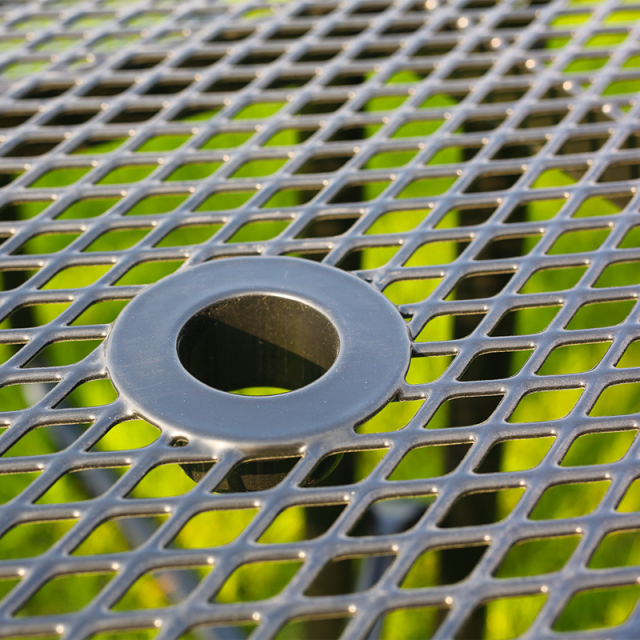 Black Octagonal Metal Mesh Picnic Table Thermoplastic Outdoor Arlau