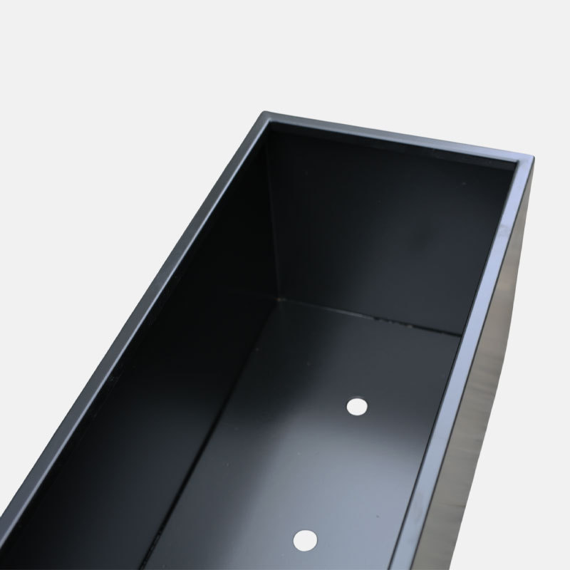 Dual-Purpose Steel Planter Box with Privacy Screen for Modern Spaces