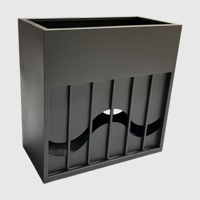 Black Matte Powder Coated Metal Planter Divider Outdoor - Arlau