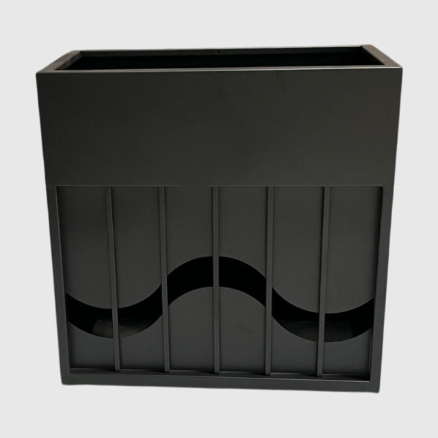 Black Matte Powder Coated Metal Planter Divider Outdoor - Arlau