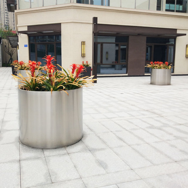Cylindrical Stainless Steel Planter for Outdoor and Commercial Use