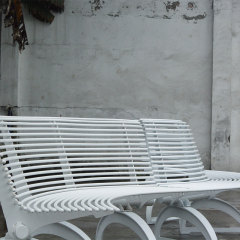 Modern Curved Park Bench Cast Iron Legs Outdoor Seating Arlau